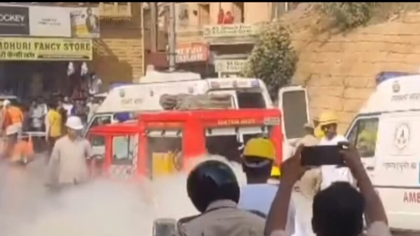 जैसलमेर में आतंकी हमले की आशंका पर मॉक ड्रिल, आपदा प्रबंधन की तैयारियों का सफल परीक्षण IMG 20250507 234709