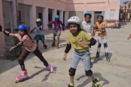 ग्रीष्मकालीन अवकाश में बालिकाओ को बनाया जा रहा है हुनरमंद, टीम बाड़मेर का निःशुल्क अभिरुचि प्रशिक्षण शिविर बेटियों को आ रहा है खूब रास 1002258360