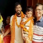 ईरान-इजराइल युद्ध के बीच जॉर्जिया में फंसे जैसलमेर के सीए भाविक भाटिया परिवार सहित सकुशल लौटे, घर पहुंचते ही छलके माता-पिता के आंसू IMG 20250617 WA0029