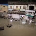 बालोतरा में पहली ही बारिश ने खोल दी नगर परिषद की पोल: राहत के साथ आई आफत, नालों की सफाई और जलनिकासी व्यवस्था फेल IMG 20250620 WA0032 1