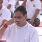 जैसलमेर: योग दिवस पर मुख्यमंत्री भजनलाल शर्मा ने खुहड़ी सैंड ड्यून्स में किया योगाभ्यास, IMG 20250621 WA0004