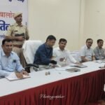 ग्राम पंचायत तिलवाड़ा में जिला कलक्टर यादव ने की रात्रि चौपाल , अधिकारी प्राथमिकता के आधार पर परिवादों का गुणवत्तापूर्ण और समयबद्ध निस्तारण सुनिश्चित करें- जिला कलक्टर 1000553367