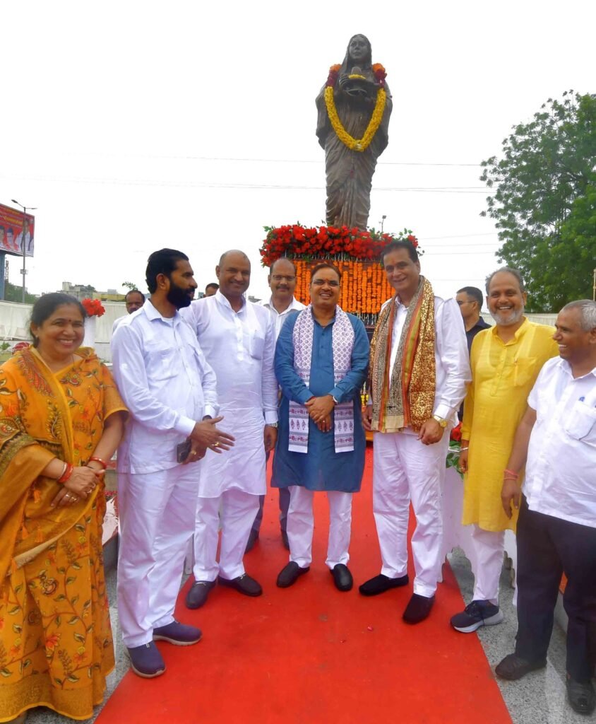 निंबाहेड़ा में लोकार्पण एवं शिलान्यास कार्यक्रम-राजस्थान लिख रहा विकास की नई गाथा, राज्य सरकार प्रदेश को बनाएगी समृद्ध और विकसित,200 विधानसभा क्षेत्रों का सर्वांगीण विकास हमारी प्राथमिकता- मुख्यमंत्री श्री भजनलाल शर्मा 3 निंबाहेड़ा में लोकार्पण एवं शिलान्यास कार्यक्रम-राजस्थान लिख रहा विकास की नई गाथा, राज्य सरकार प्रदेश को बनाएगी समृद्ध और विकसित,200 विधानसभा क्षेत्रों का सर्वांगीण विकास हमारी प्राथमिकता- मुख्यमंत्री श्री भजनलाल शर्मा 1001173367