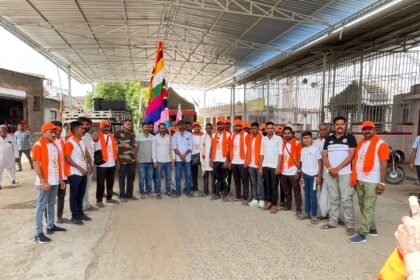 असाडा से रामदेवरा के लिए रवाना हुआ बाबा रामदेव मरुधर संघ का पैदल जत्था IMG 20250809 WA0034