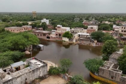 जोजरी नदी प्रदूषण के खिलाफ ग्रामीणों का बड़ा आंदोलन, 11 अगस्त से जिला सीमा पर अनिश्चितकालीन धरना IMG 20250810 WA0093