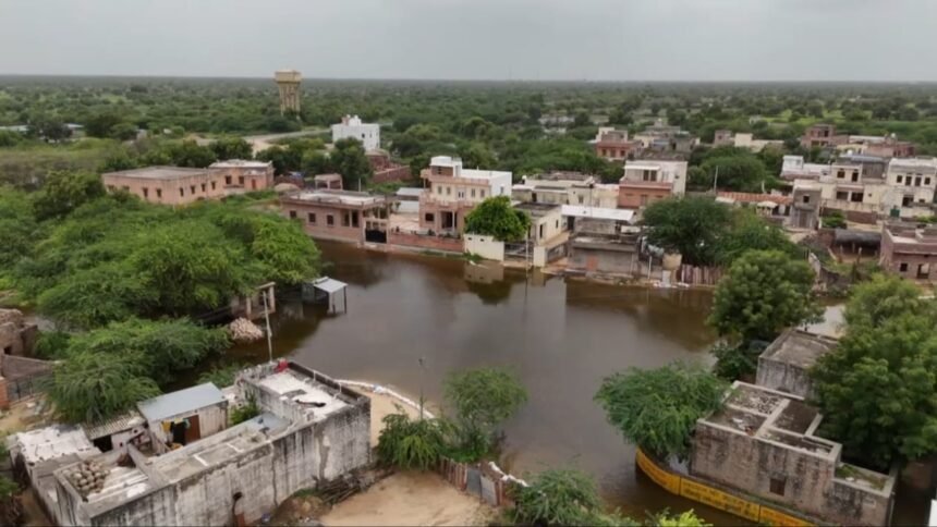 जोजरी नदी प्रदूषण के खिलाफ ग्रामीणों का बड़ा आंदोलन, 11 अगस्त से जिला सीमा पर अनिश्चितकालीन धरना IMG 20250810 WA0093