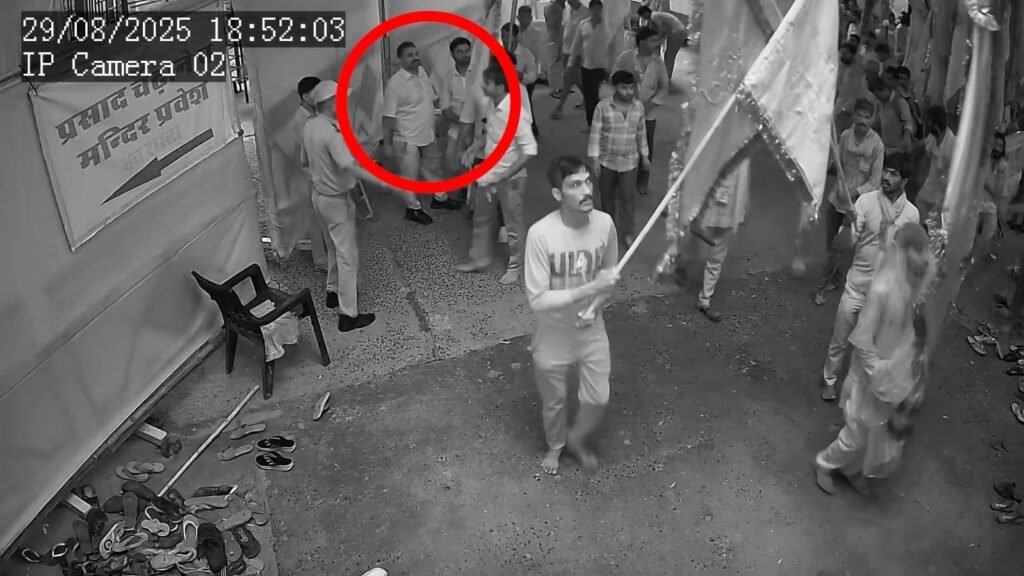 क्या सच में हथियार लेकर पहुंचे श्रद्धालु ?जसोलधाम में मचा हंगामा... 1001349976