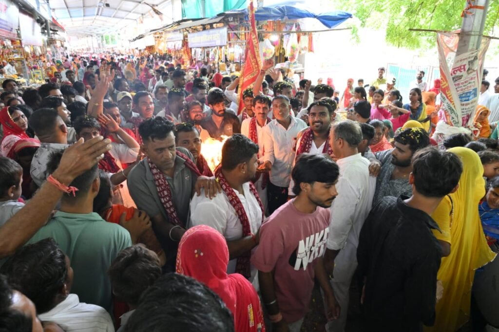 जसोलधाम में उमड़ा श्रद्धा का सैलाब, जिला प्रशासन ने जसोलधाम की व्यवस्थाओं का लिया जायजा और बनाई पुख्ता व्यवस्थाओं की योजना 2 जसोलधाम में उमड़ा श्रद्धा का सैलाब, जिला प्रशासन ने जसोलधाम की व्यवस्थाओं का लिया जायजा और बनाई पुख्ता व्यवस्थाओं की योजना 1001354188 1