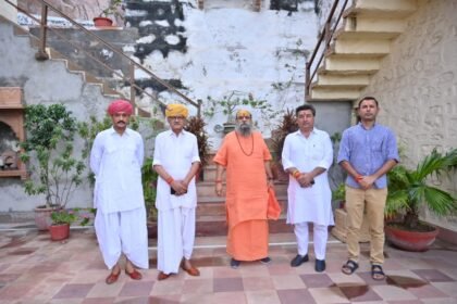 जसोलधाम में दुर्गाष्टमी पर विशेष हवन पूजन,राज्य मंत्री कृष्ण कुमार विश्नोई ने लिया दर्शन लाभ,महंत नारायण गिरी  ने दिए आशीर्वचन IMG 20250930 WA0115