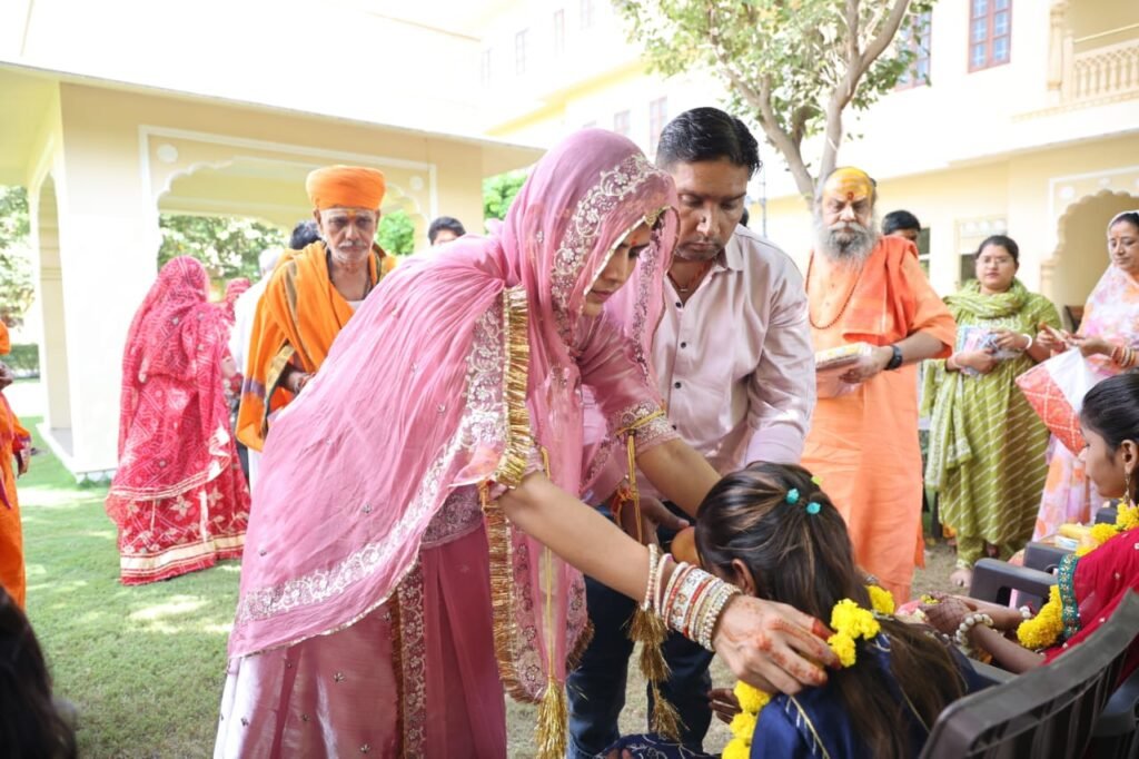 शारदीय नवरात्रा अनुष्ठानों का पूर्णाहुति समापन, आज  विजयादशमी पर होगा शस्त्र पूजन 1001482902