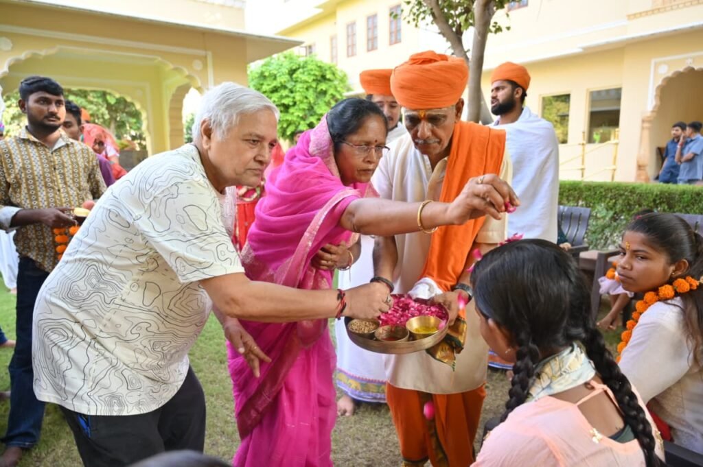 श्री राणी भटियाणी मंदिर संस्थान, जसोल में आसोज शुक्ल पक्ष त्रयोदशी पर्व पर दिखा आस्था का संगम 1001498550