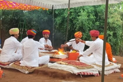 पालिया धाम तिलवाड़ा : श्री राणी रूपादे जी मंदिर परिसर में त्रिदेव मंदिरों का भव्य शिलान्यास सम्पन्न IMG 20251006 WA0087