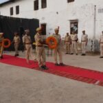 पुलिस अधीक्षक कार्यालय में पुलिस शहीद दिवस कार्यक्रम आयोजित, जवानों, सेवानिवृत अधिकारी/कर्मचारीगण एवं शहीदों के परिवारजन ने पुष्प अर्पित कर दी श्रद्धांजलि IMG 20251021 WA0055