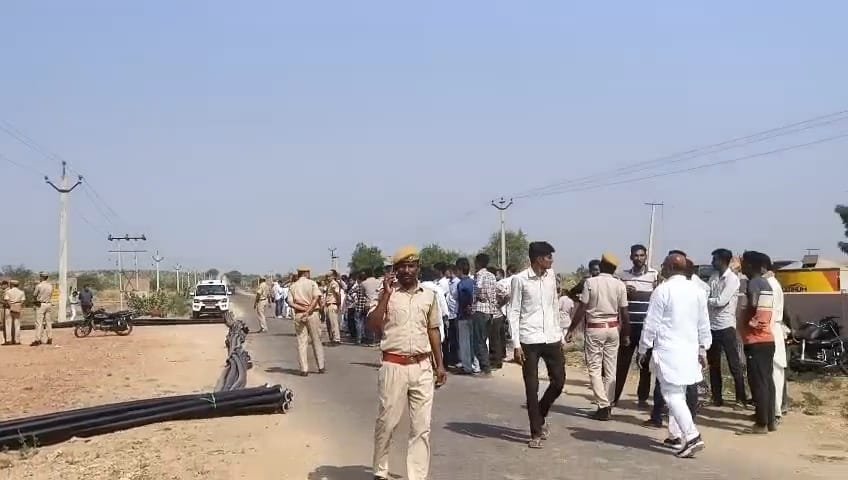 दिवाली की रात व्यापारी और मुनीम की धारदार हथियार से हत्या, नई मंडी में मिला खून से सना शव IMG 20251021 WA0080