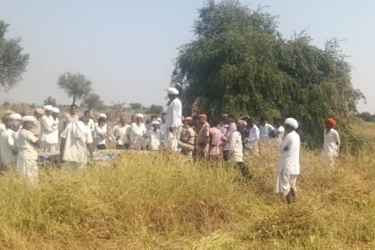 Balotra:विवाहिता ने तीन मासूम बच्चों संग टांके में कूदकर दी जान, पूरे क्षेत्र में छाया मातम IMG 20251023 WA00111