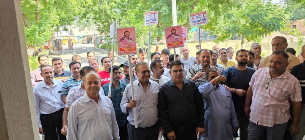 भगवान झूलेलाल पर टिप्पणी को लेकर सिंधी समाज में आक्रोश, निकाली आक्रोश रैली 1001628721