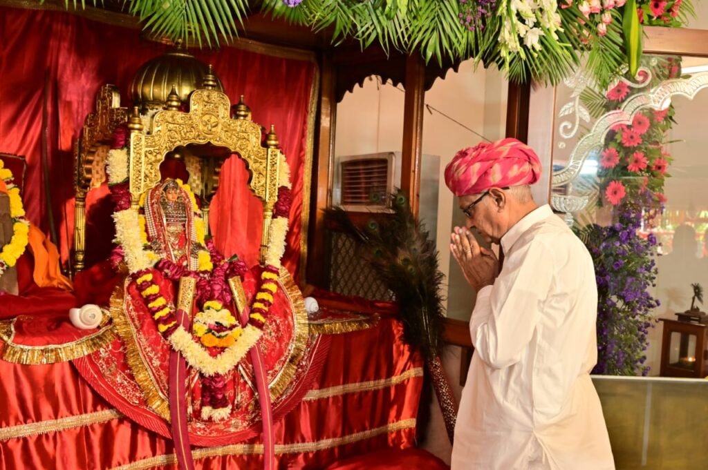 जसोल धाम में आराध्य देवताओं के चतुर्थ वार्षिक पाटोत्सव महोत्सव का अलौकिक, भव्य एवं गरिमामय आयोजन 1001677773