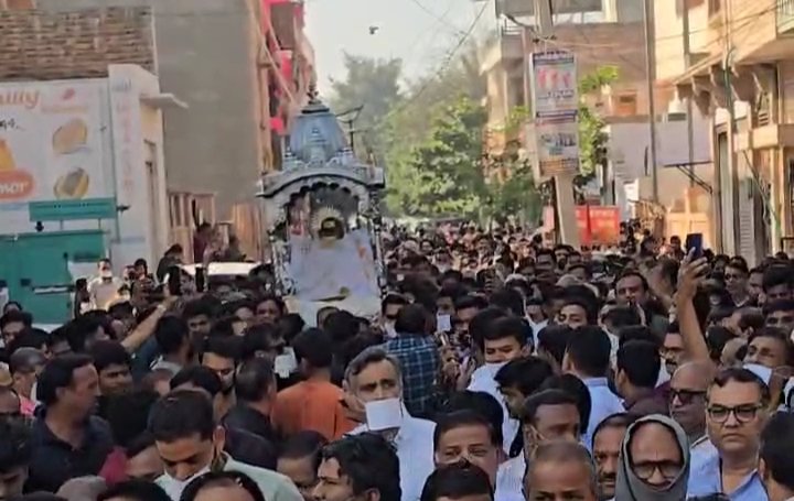 शालीभद्र महाराज ने 16 दिनों के संथारा उपवास के बाद समाधिमरण पूर्ण किया, बैकुंठ यात्रा में उमड़ा जनसैलाब 3 शालीभद्र महाराज ने 16 दिनों के संथारा उपवास के बाद समाधिमरण पूर्ण किया, बैकुंठ यात्रा में उमड़ा जनसैलाब 1001693450