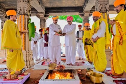 जसोल धाम में आराध्य देवताओं के चतुर्थ वार्षिक पाटोत्सव महोत्सव का अलौकिक, भव्य एवं गरिमामय आयोजन IMG 20251118 WA0053