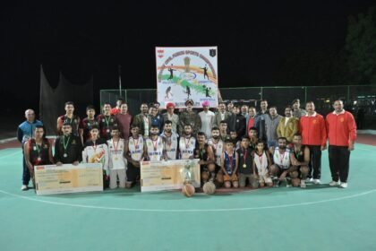 लेफ्टिनेंट जनरल हनुत सिंह सिविल - मिलिट्री खेल ट्रॉफी जालीपा  IMG 20251128 WA0015