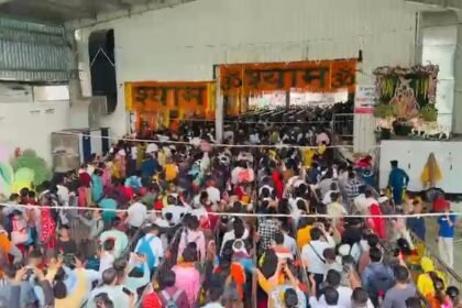 आस्था, भक्ति और उल्लास से गुंजा खाटू: श्याम बाबा का जन्मोत्सव धूमधाम से मनाया जा रहा IMG 20251101 22541624