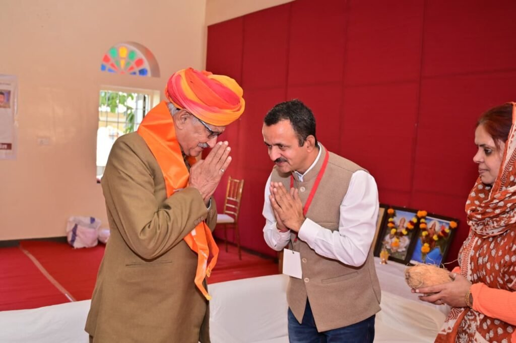 राजस्थान शिक्षक संघ राष्ट्रीय का तीन दिवसीय जिला स्तरीय कार्यकर्ता प्रशिक्षण वर्ग प्रारंभ 1001832030