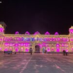 रंग-बिरंगी रोशनी में नहाया नाकोड़ा जैन तीर्थ, पौष दशमी मेले की आज शुरुआत IMG 20251213 WA0023