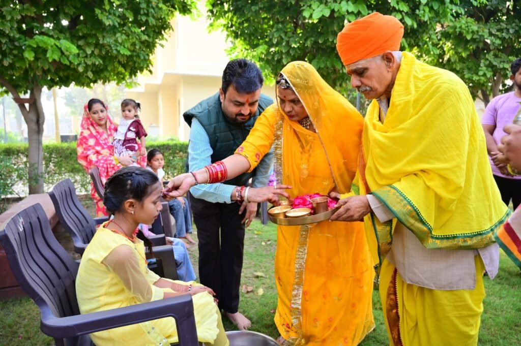 पौष शुक्ल पक्ष त्रयोदशी पर जसोलधाम में आस्था, परंपरा और भक्ति का विराट संगम संपन्न 4 पौष शुक्ल पक्ष त्रयोदशी पर जसोलधाम में आस्था, परंपरा और भक्ति का विराट संगम संपन्न 1001857032