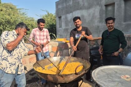 फ्रेंड्स क्लब बालोतरा की सराहनीय पहल, बेसहारा गायों के लिए 4 क्विंटल लापसी तैयार 20260113 150741.heic