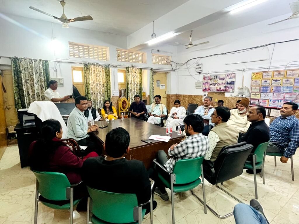 8 फरवरी को होगा “बाड़मेर गौरव सम्मान” कार्यक्रम, तैयारियों को लेकर टीम बाड़मेर की बैठक, सदस्यों को सौंपे अलग-अलग दायित्व 1002015229