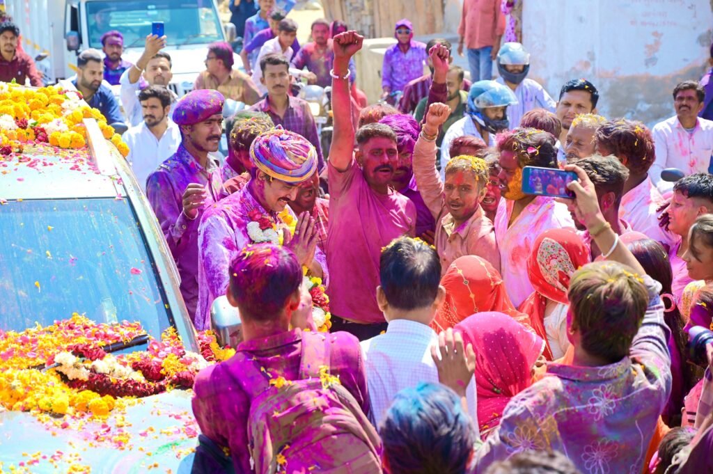प्रदेश कार्यसमिति सदस्य बनने के बाद प्रथम क्षेत्र आगमन पर विभिन्न स्थानों पर हुआ स्वागत, नागाणा धाम व जसोलधाम में किए दर्शन 1002125984 1