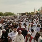ईदगाह में अदा हुई ईद-उल-फितर की नमाज, हजारों लोगों ने मांगी अमन-चैन की दुआ 1002565336