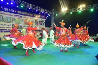 लोक विरासत–22वें होली फाग महोत्सव का रंगारंग समापन समारोह, गेर नृत्यों ने बांधा समां IMG 20260312 WA0018