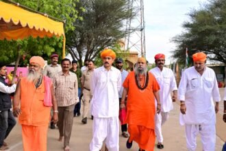 भव्य देव दर्शन यात्रा — भक्ति, आस्था, सेवा एवं अपनत्व का दिव्य संगम IMG 20260326 WA0053