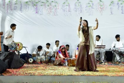 भव्य फाल्गुन महोत्सव में झूमे श्याम भक्त, ‘एक शाम बाबा श्याम के नाम’ में उमड़ा आस्था का सैलाब SKP9693.JPG