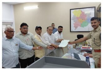 माफी वीडियो कांड में नया मोड़, एक और वीडियो वायरल, गौतम जीनगर से कि मारपीट, आत्मघाती कदम उठाया IMG 20260401 WA0071